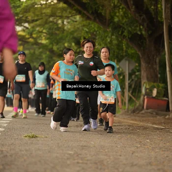 Runner Photo 8272811