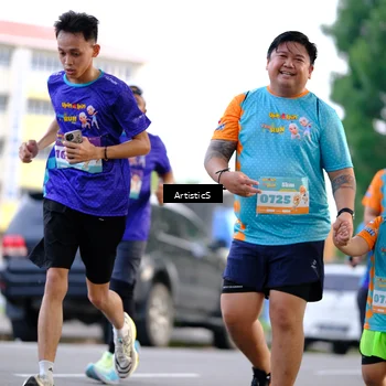 Runner Photo 8272813