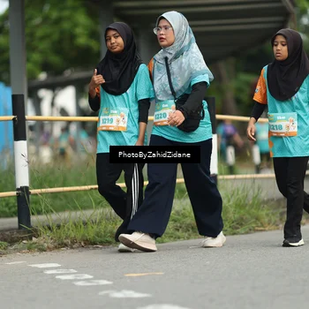 Runner Photo 8272816