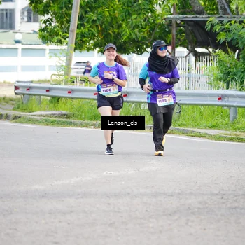 Runner Photo 8272835