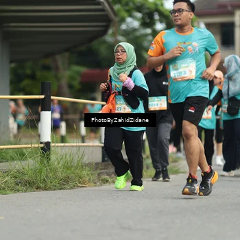 Runner Photo 8272851