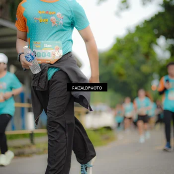 Runner Photo 8272857