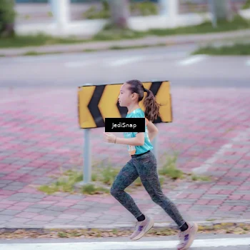 Runner Photo 8272864