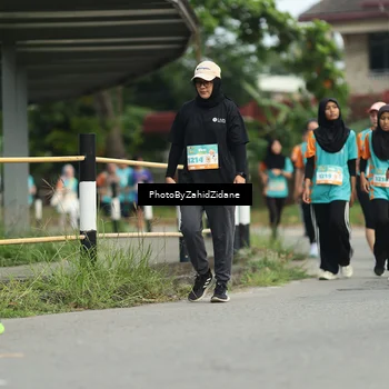 Runner Photo 8272866