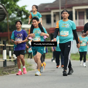 Runner Photo 8272939