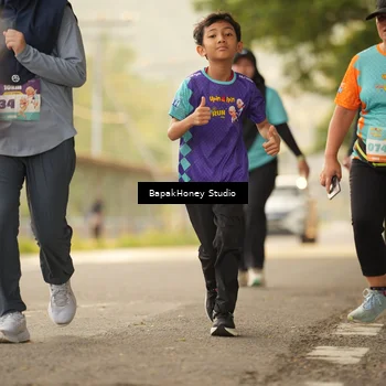 Runner Photo 8272951