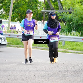 Runner Photo 8273003