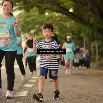Runner Photo 8273022