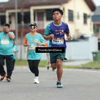 Runner Photo 8273027
