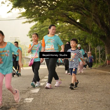 Runner Photo 8273039