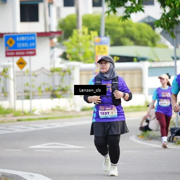 Runner Photo 8273060