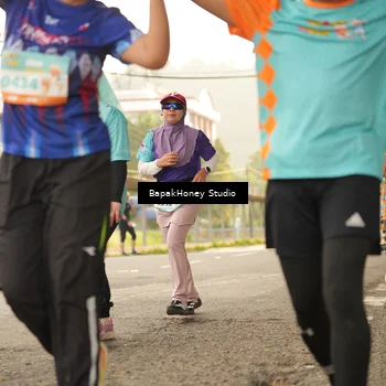 Runner Photo 8273062