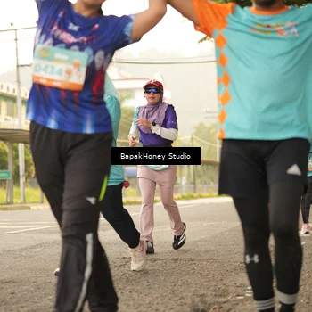 Runner Photo 8273071