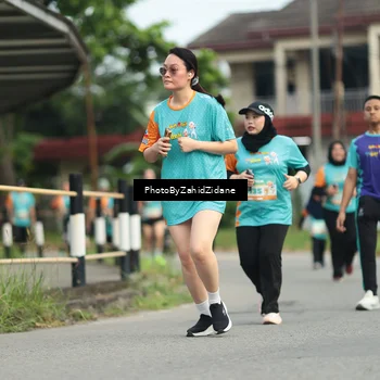 Runner Photo 8273080