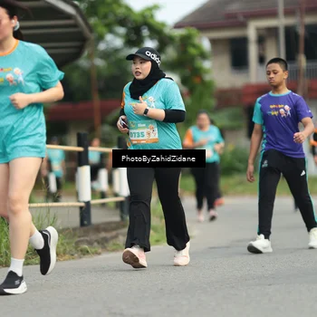 Runner Photo 8273117