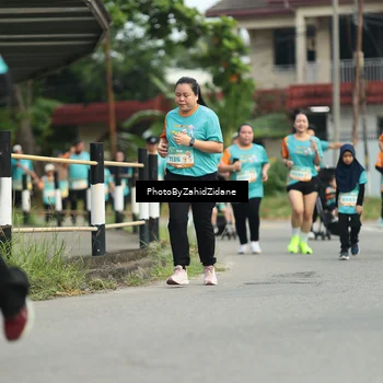 Runner Photo 8273157
