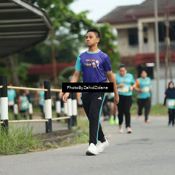 Runner Photo 8273176