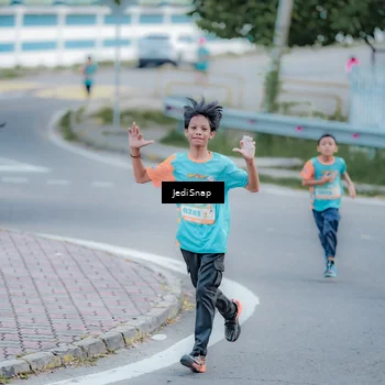Runner Photo 8273224