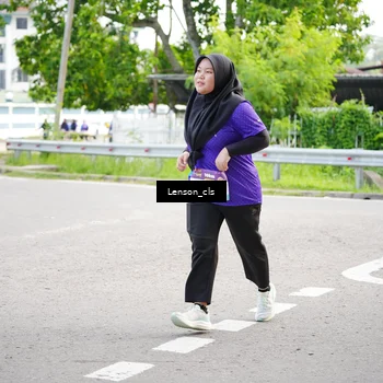 Runner Photo 8273242
