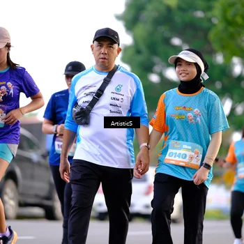 Runner Photo 8273245
