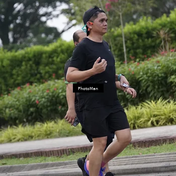 Runner Photo 8273249