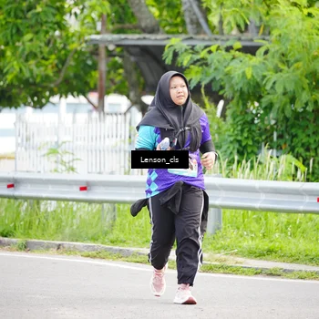 Runner Photo 8273302