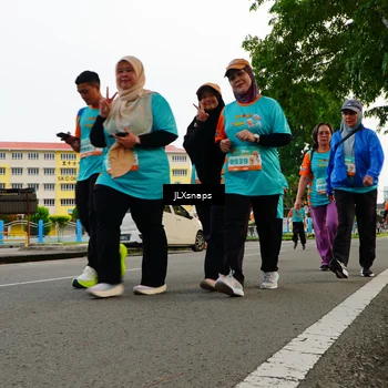 Runner Photo 8273316