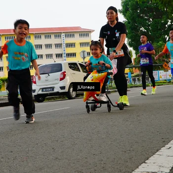 Runner Photo 8273323