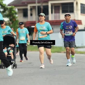 Runner Photo 8273342