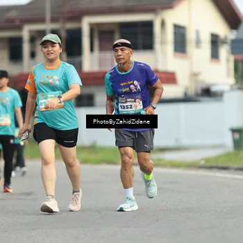 Runner Photo 8273345
