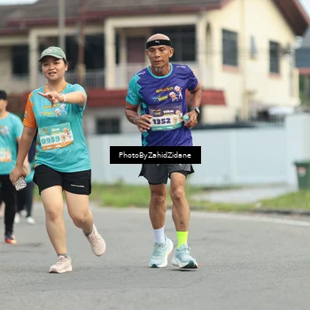 Runner Photo 8273348