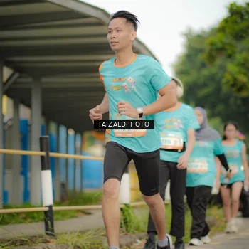 Runner Photo 8273383