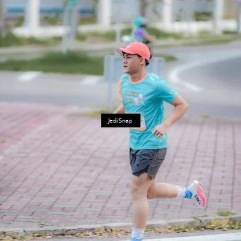 Runner Photo 8273394