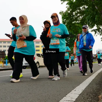 Runner Photo 8273432