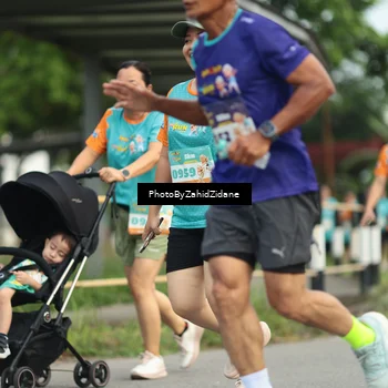 Runner Photo 8273459