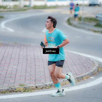 Runner Photo 8273509