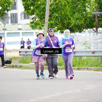 Runner Photo 8273554