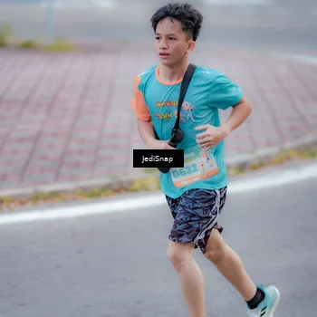 Runner Photo 8273604