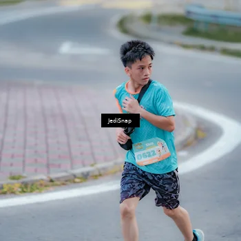 Runner Photo 8273623