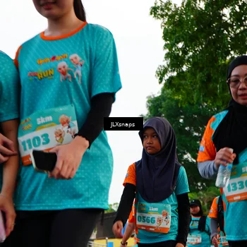 Runner Photo 8273626