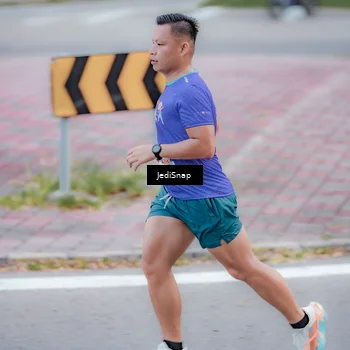 Runner Photo 8273660