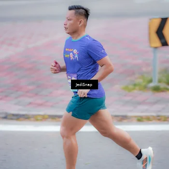 Runner Photo 8273670