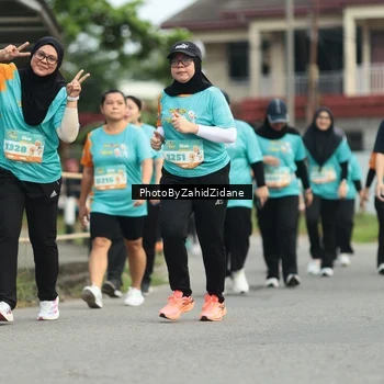 Runner Photo 8273714
