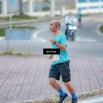 Runner Photo 8273741