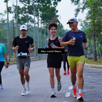 Runner Photo 8273806