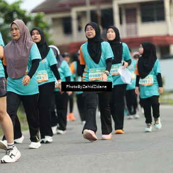 Runner Photo 8273816