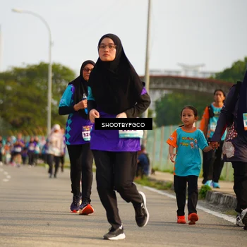 Runner Photo 8273820