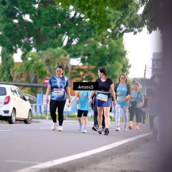 Runner Photo 8273864