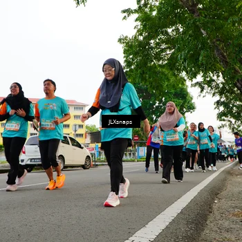Runner Photo 8273877