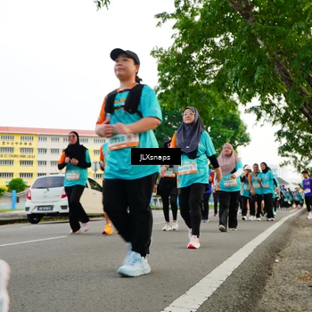 Runner Photo 8273902
